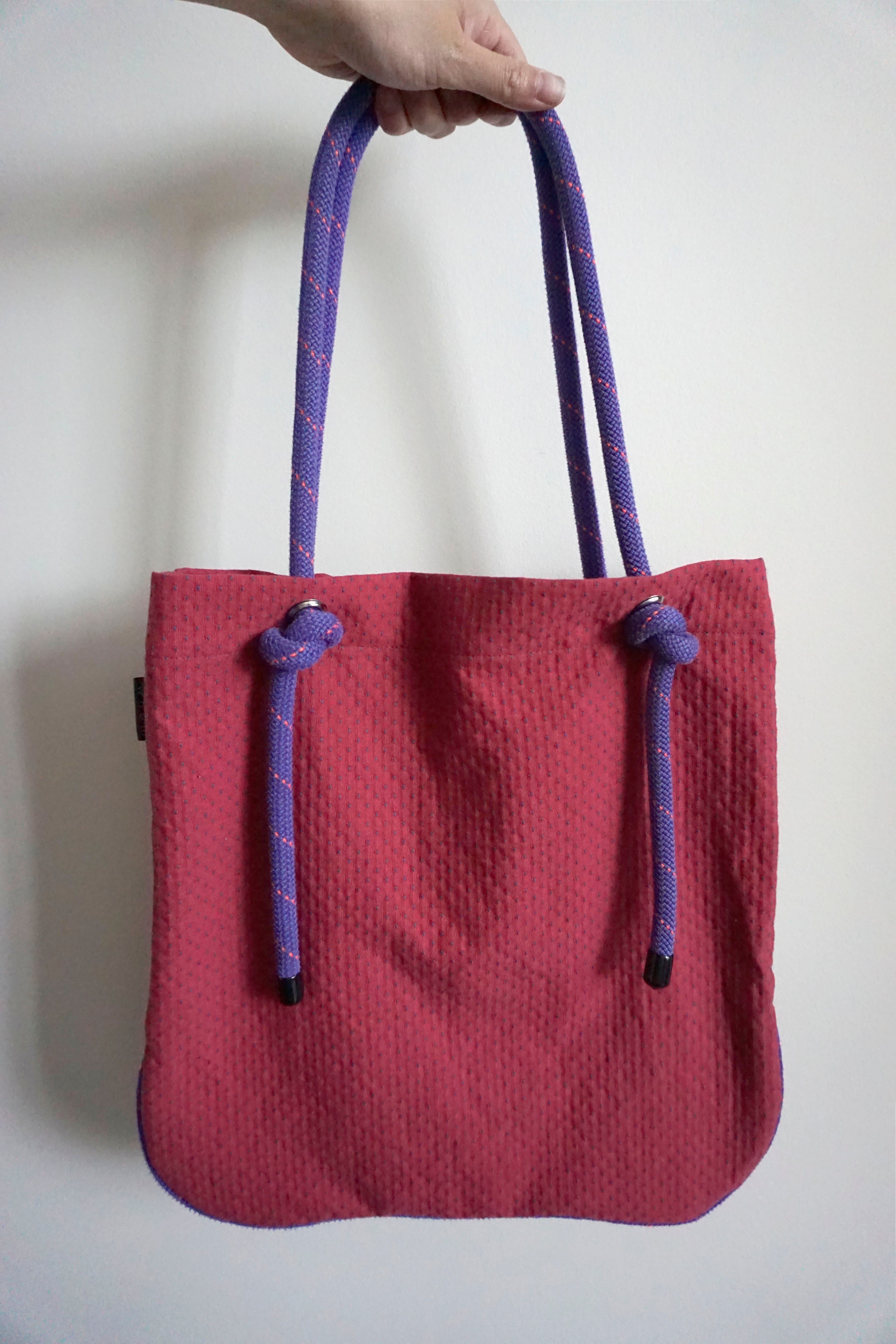 Ayva Tote - Strawberry