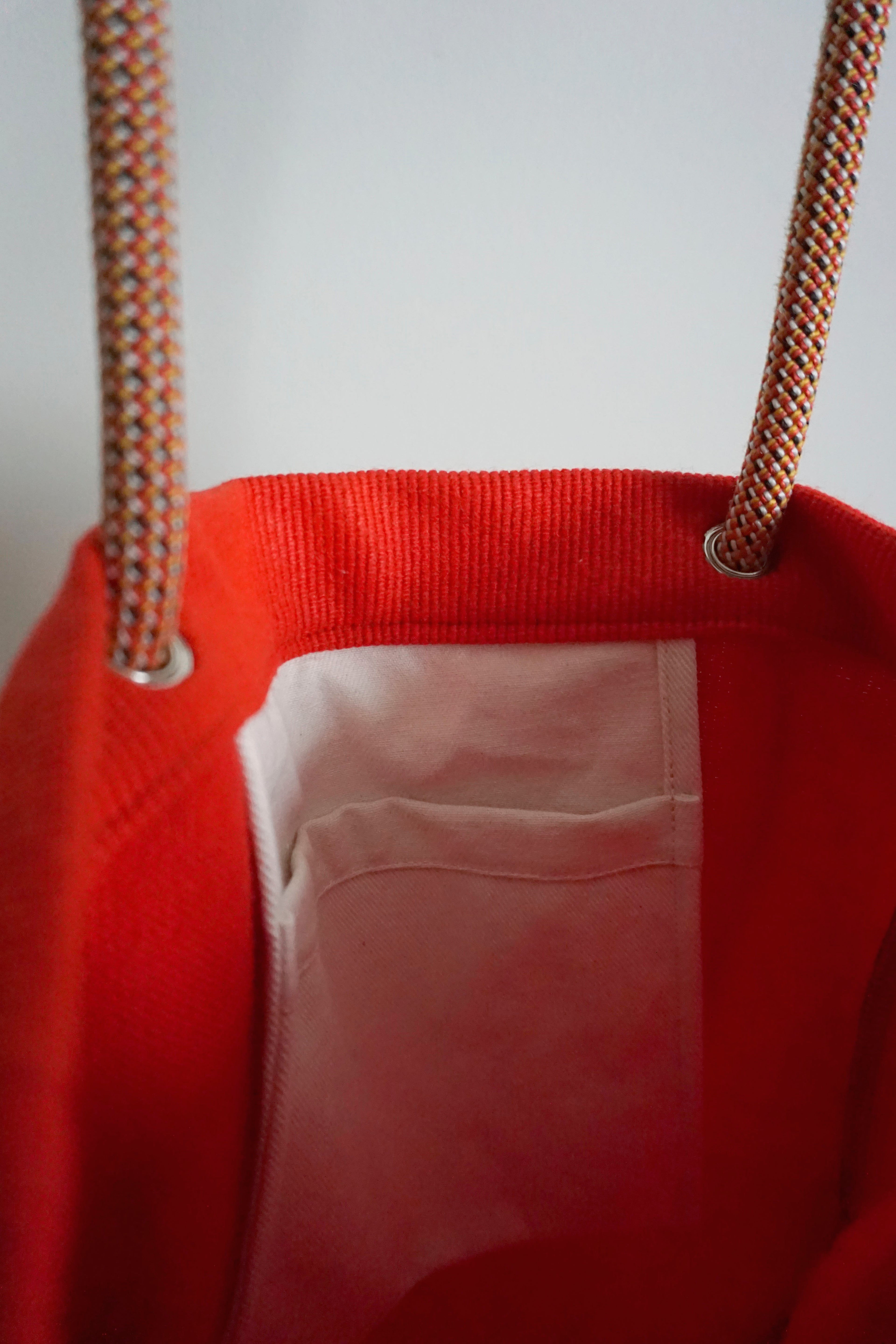 Ayva Tote - Bright Red