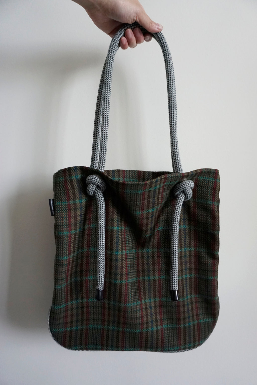 Ayva Tote - Dark Plaid