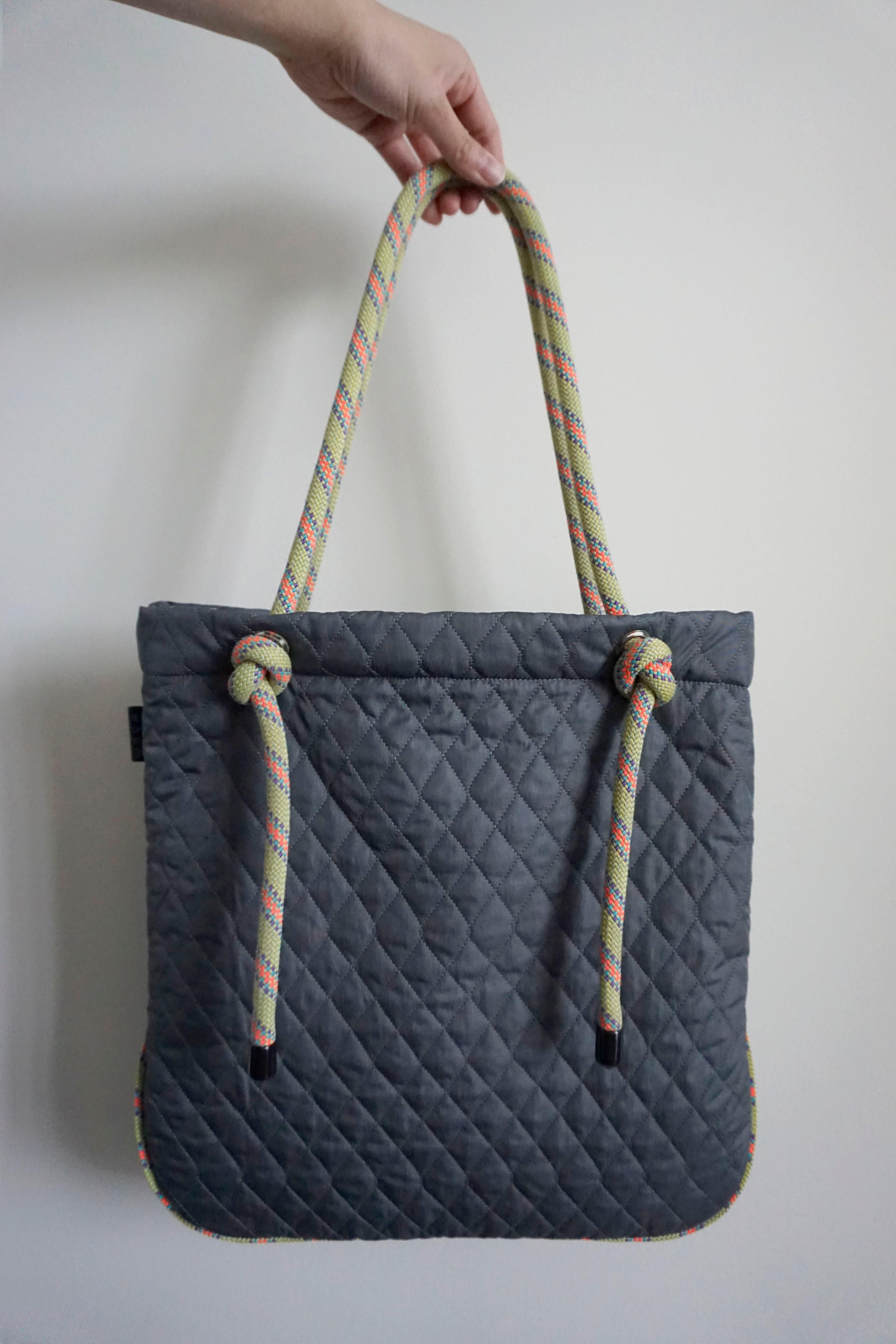 Ayva Tote - Puffy Grey