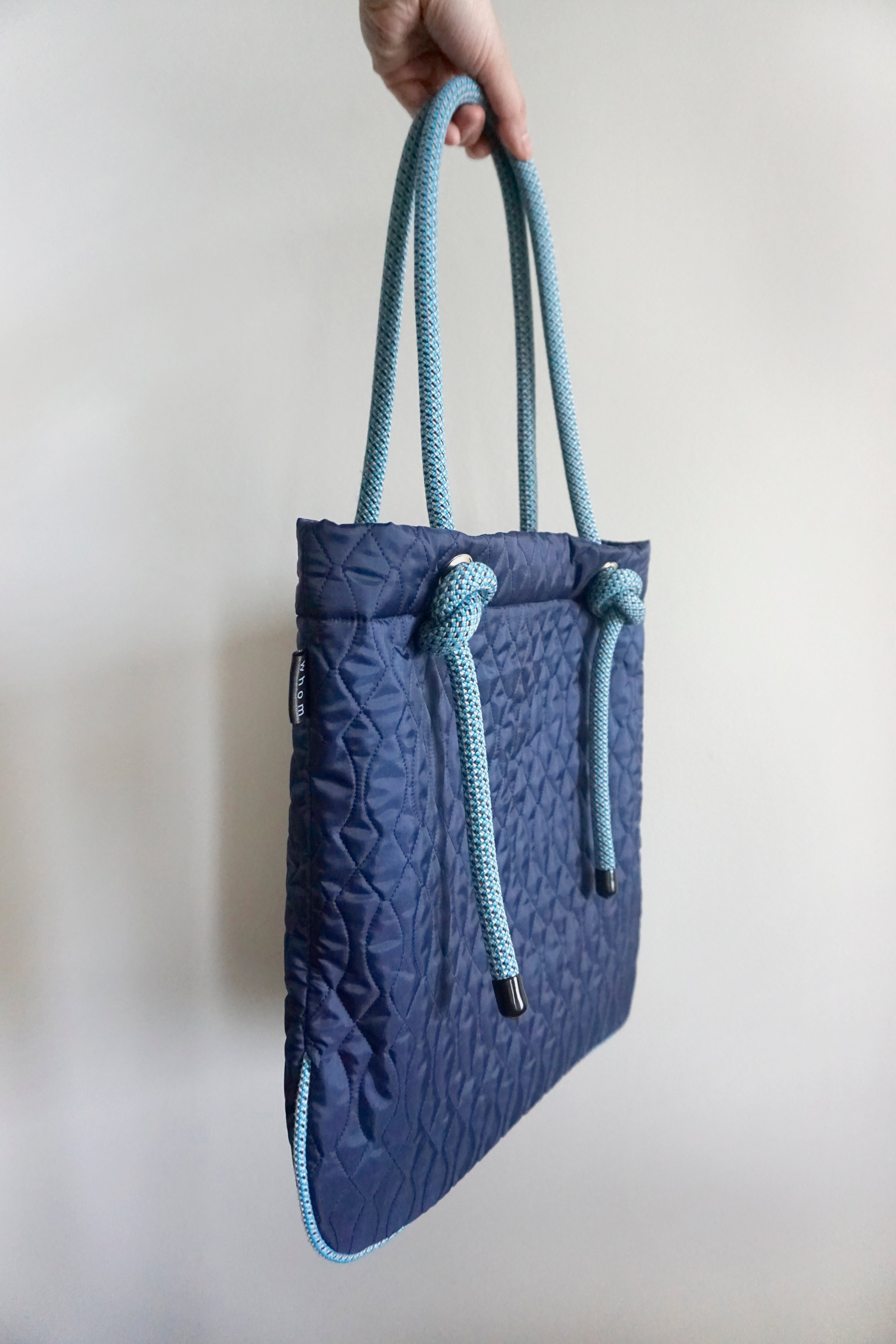 Ayva Tote - Puffy Blue