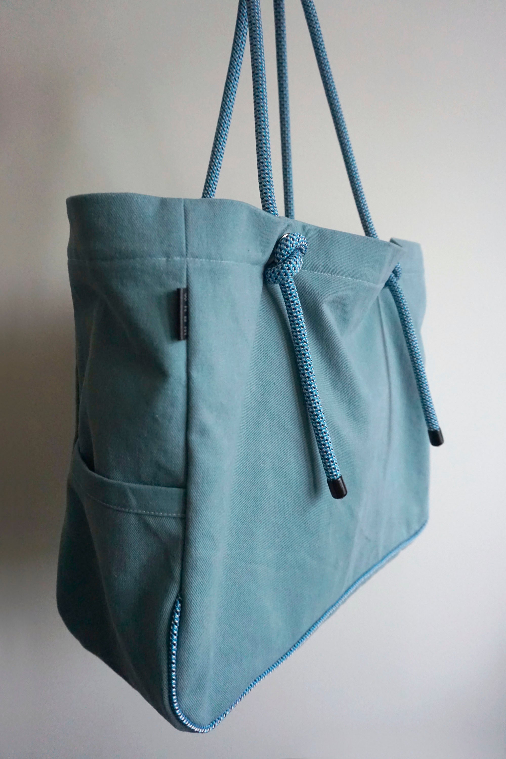 Kase Tote - Light Blue