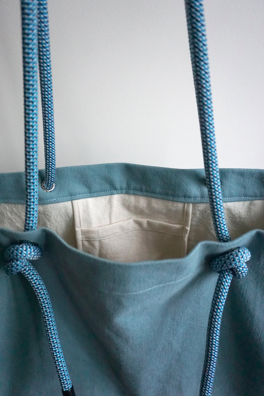 Kase Tote - Light Blue