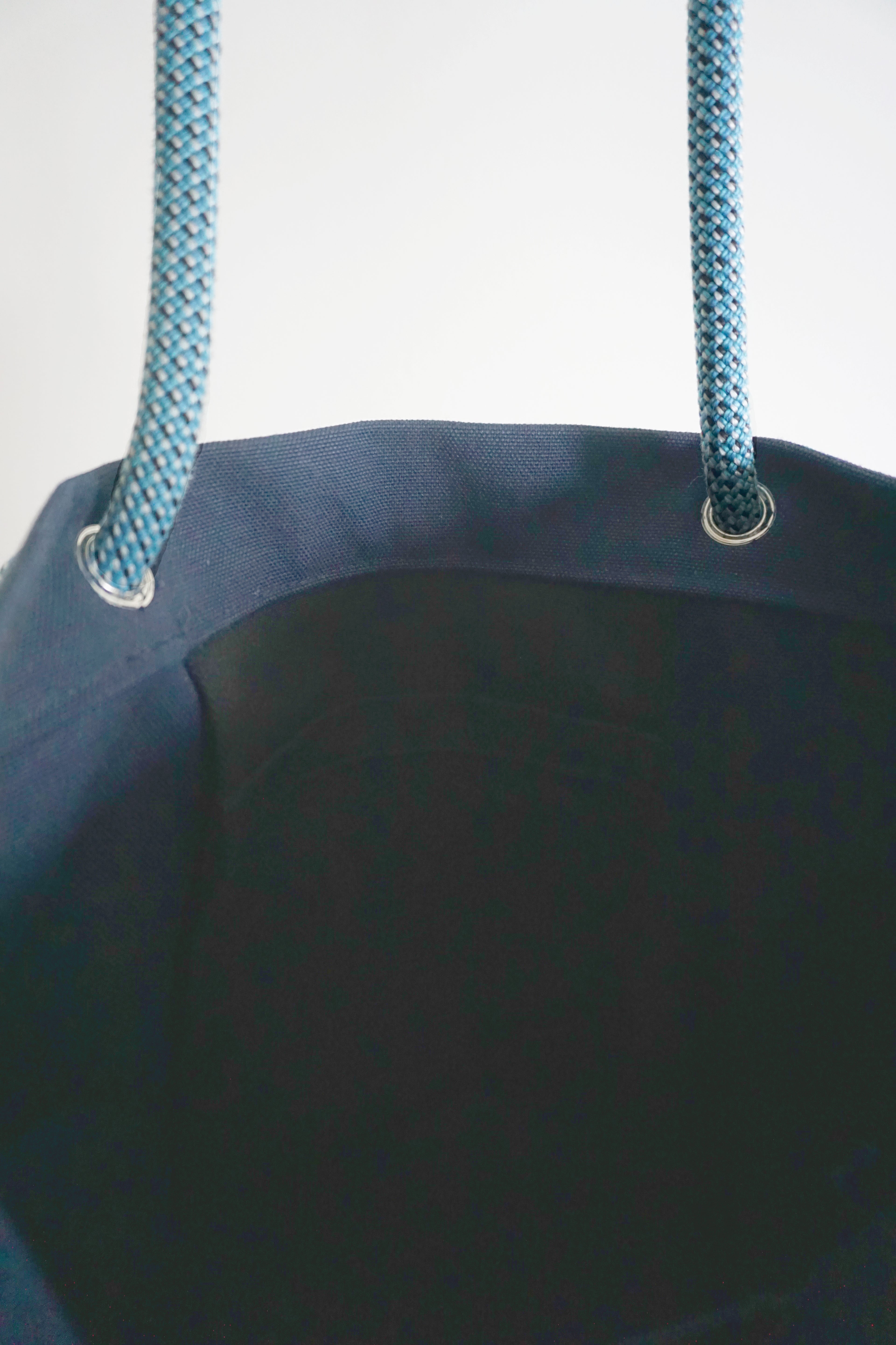 Ayva Tote - Navy