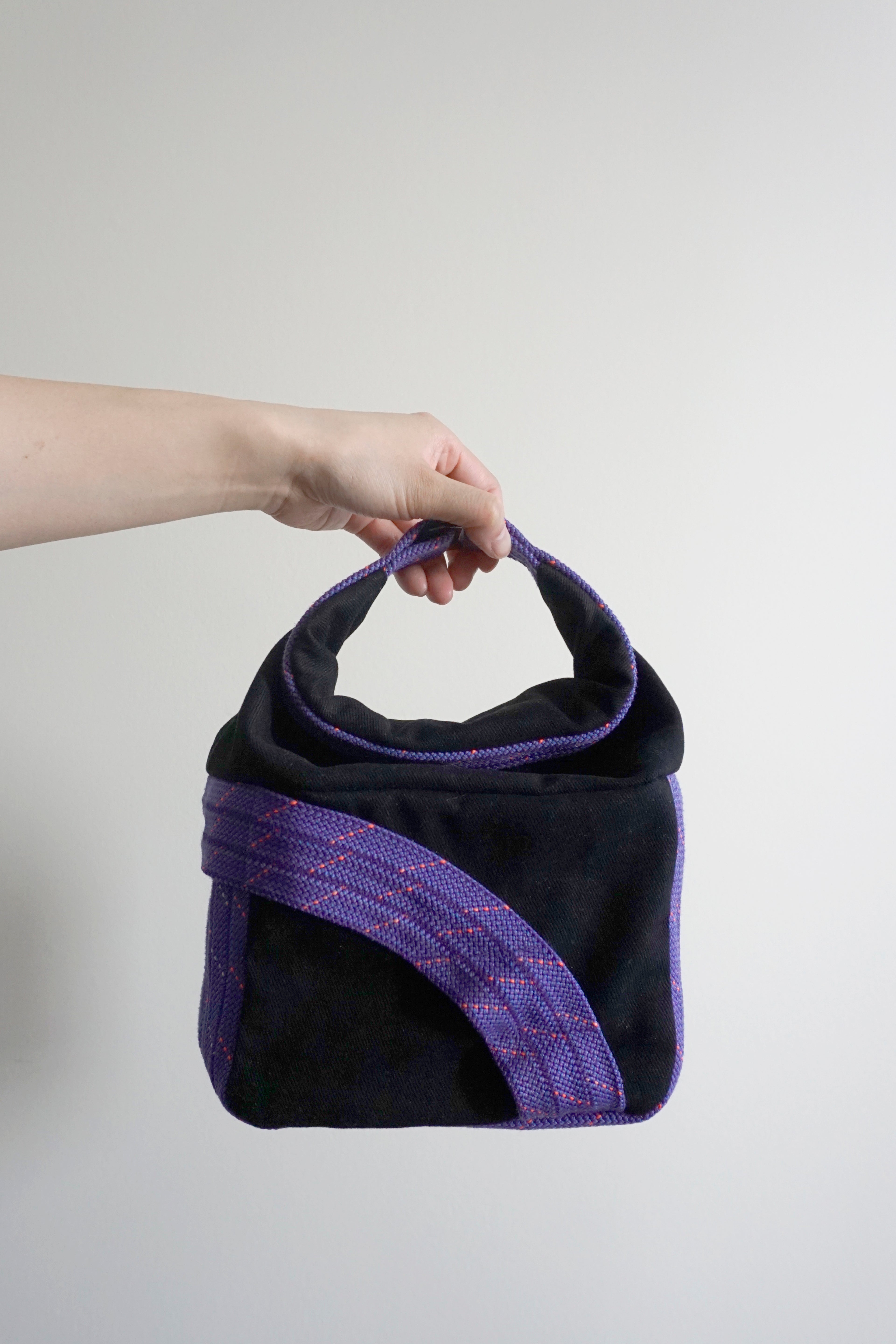 Kai Chalk Bucket - Black and Purple