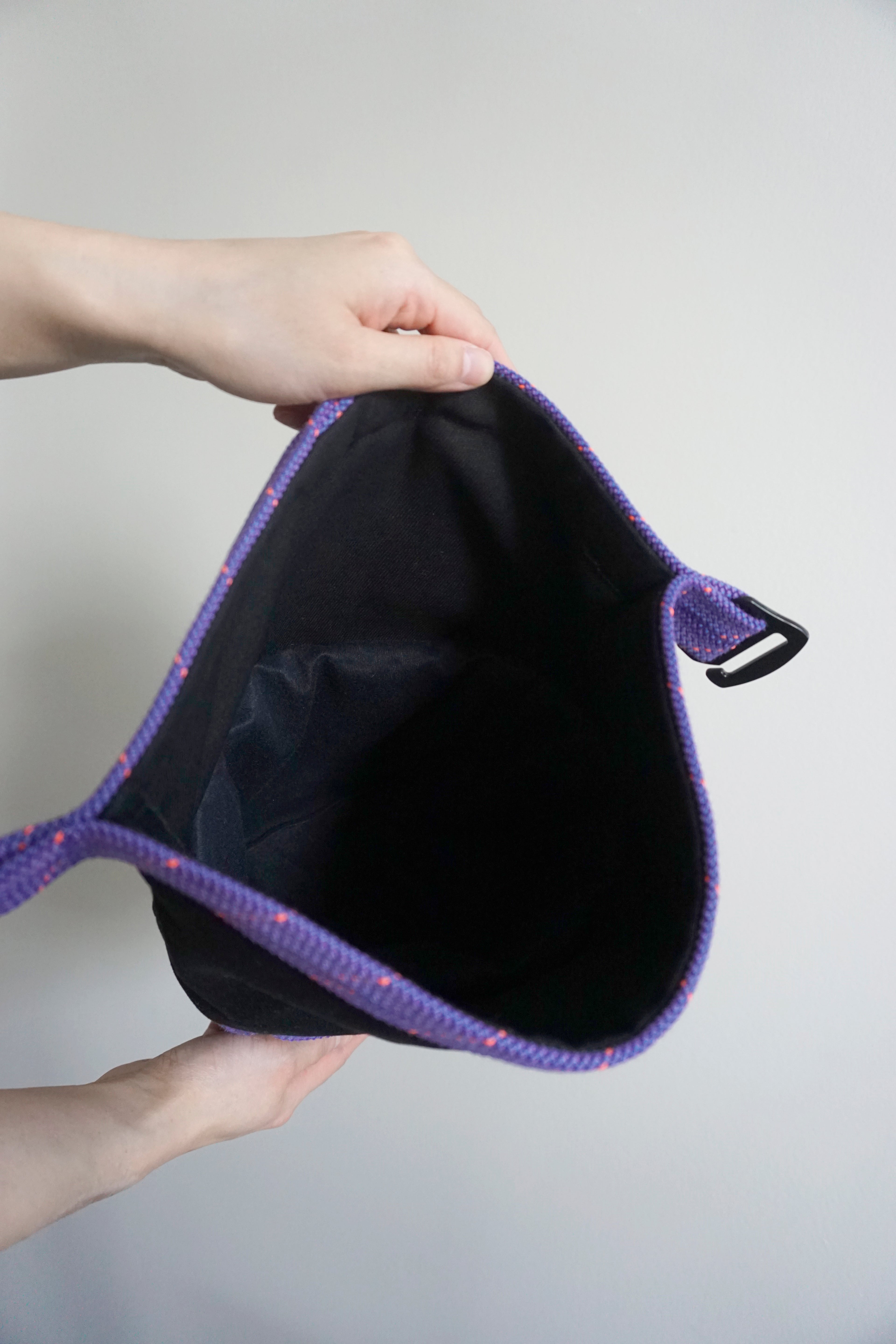 Kai Chalk Bucket - Black and Purple