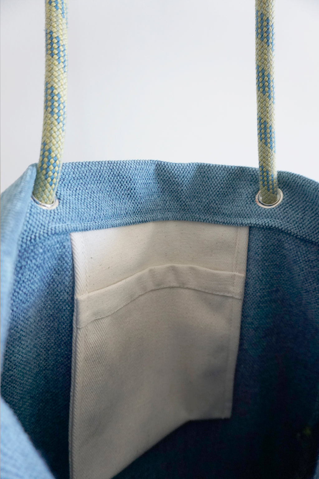 Ayva Tote - Light Blue