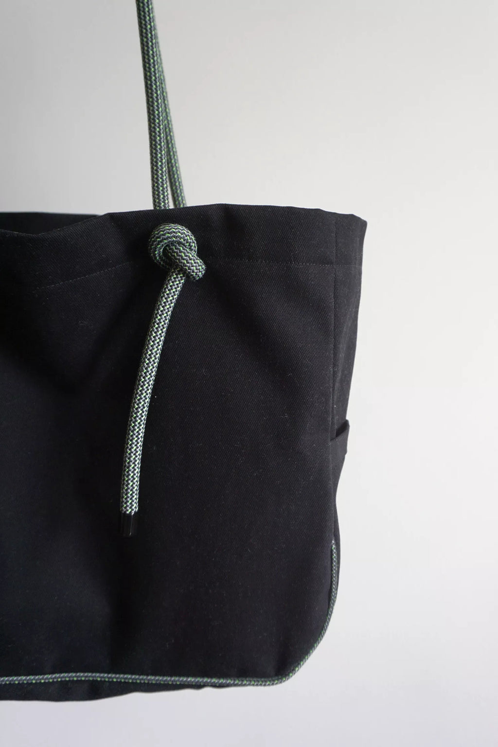 Kase Tote - Black Green